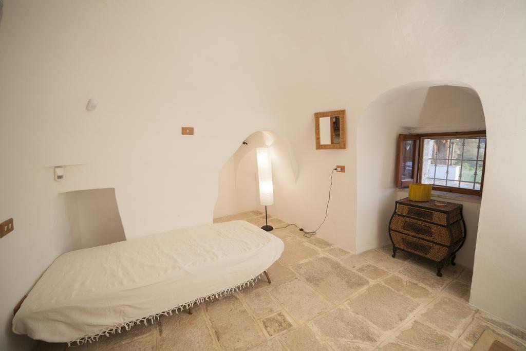 Trullo Degli Ulivi Βίλα Ostuni Εξωτερικό φωτογραφία