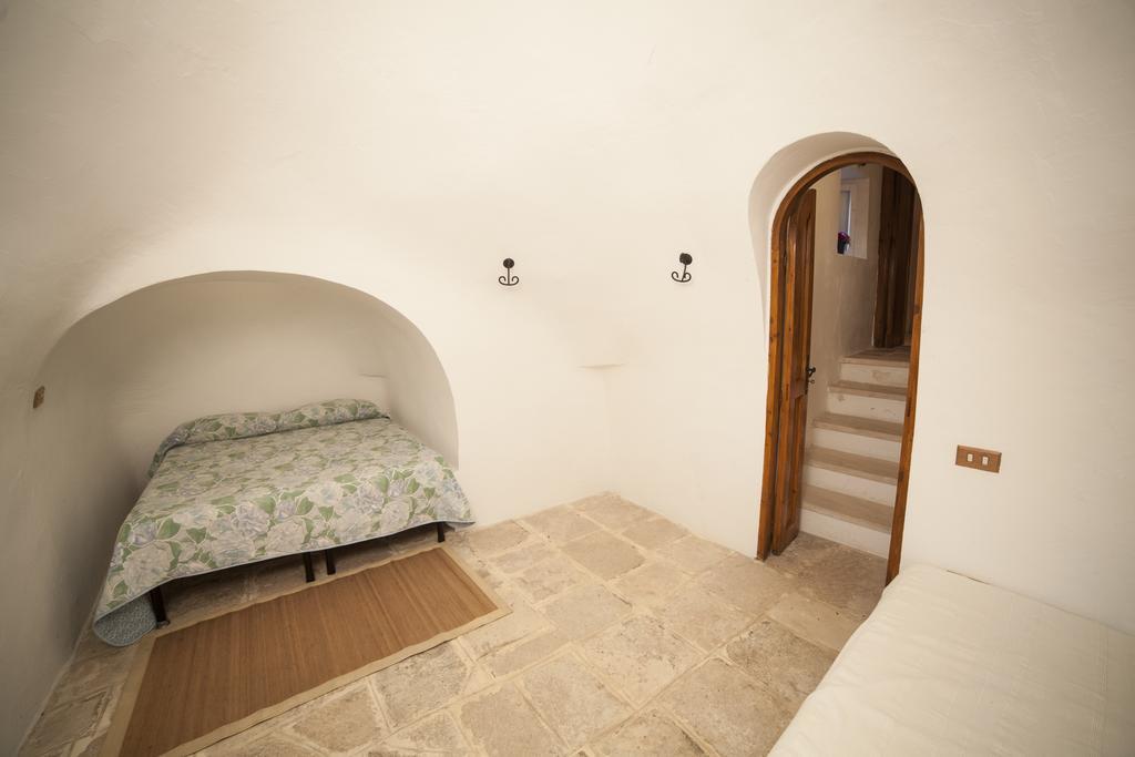 Trullo Degli Ulivi Βίλα Ostuni Εξωτερικό φωτογραφία